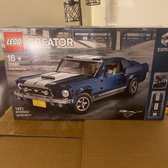 🚗 LEGO Creator Expert Ford Mustang 10265 Building Set – New in Box (NIB) 🚗 - Picture 1 of 7